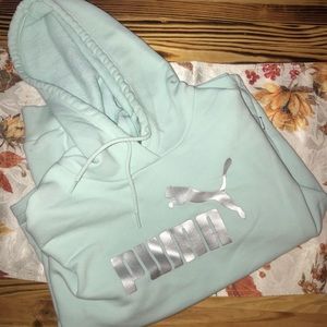 Puma Cropped Hoodie